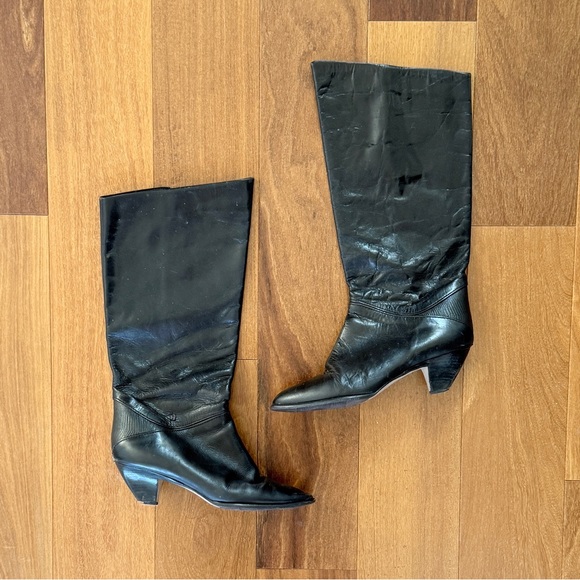 VINTAGE GENUINE LEATHER Etienne Aigner Boots Aldo pointed toe cowboy riding heel - Picture 1 of 11